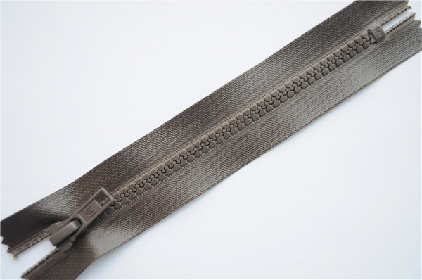 Plastic water proof zipper