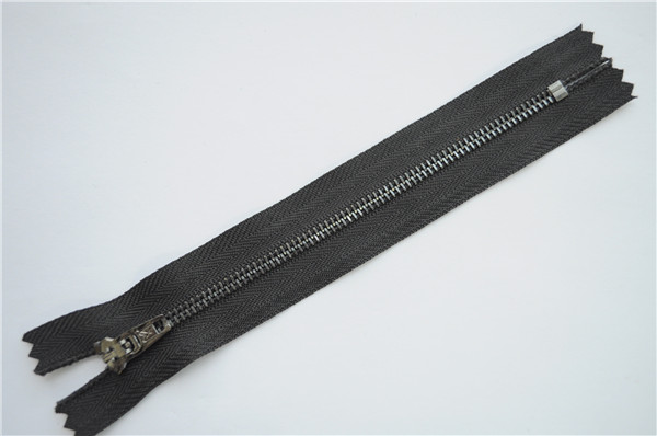 Metal Zipper