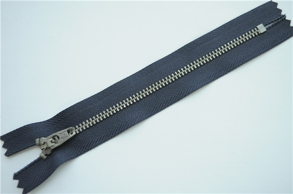 Metal Zipper