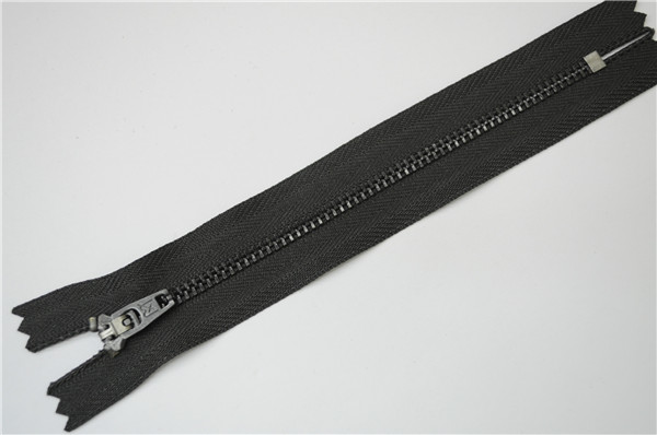 Metal Zipper