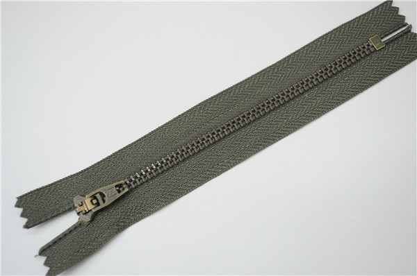 Metal Zipper