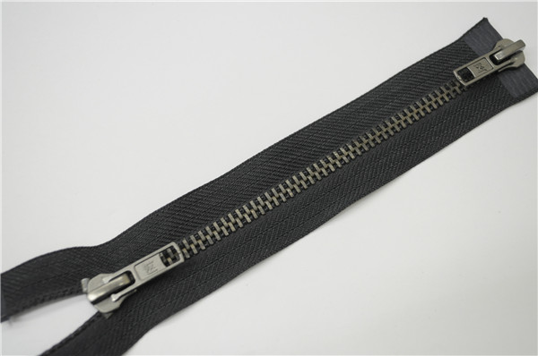 Metal Zipper